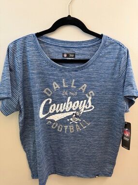 NWT Dallas Cowboys Team Apparel T-Shirt
